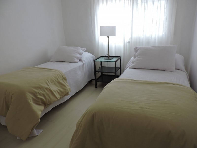 Casa en alquiler de la ruta al mar a una cuadra de Montoya